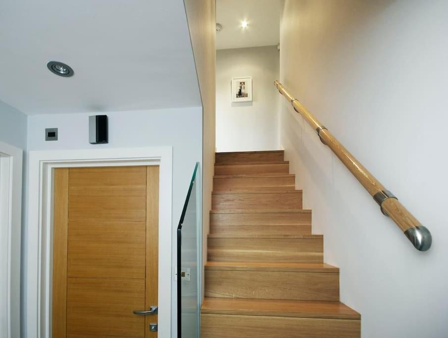 The Oars - Riverfront Property Henley-on-Thames Eksteriør billede